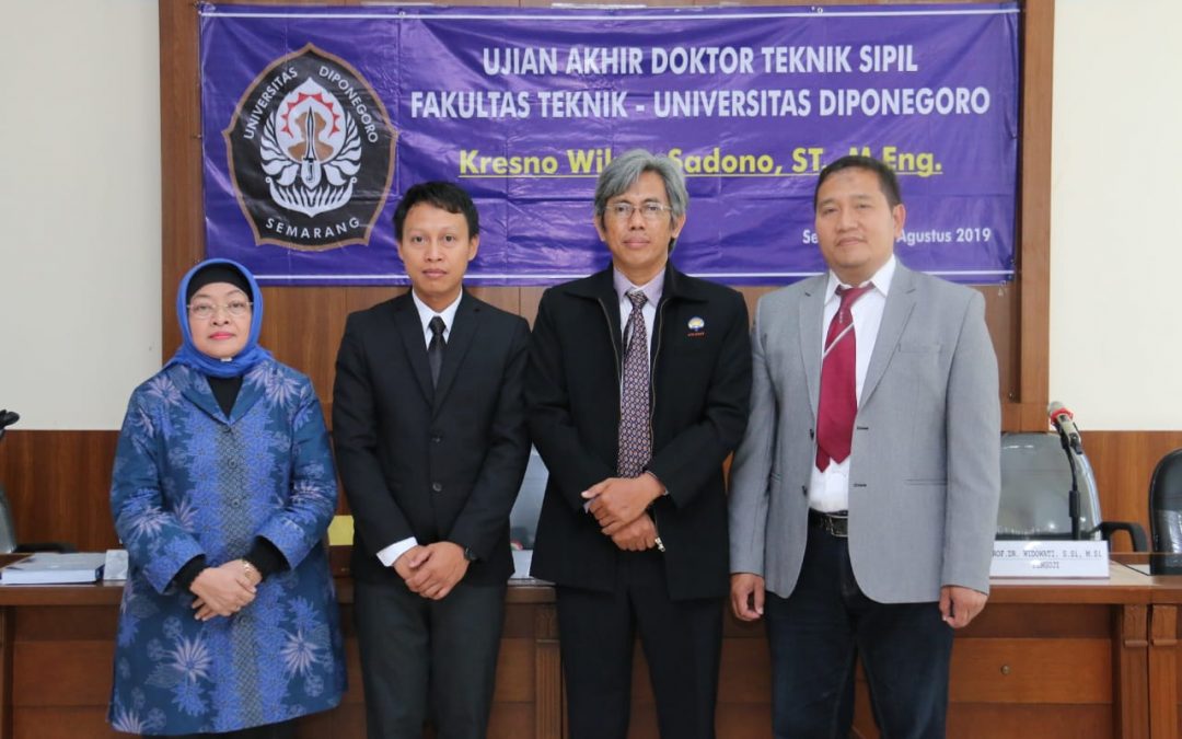 Dosen Sipil Raih Doktor